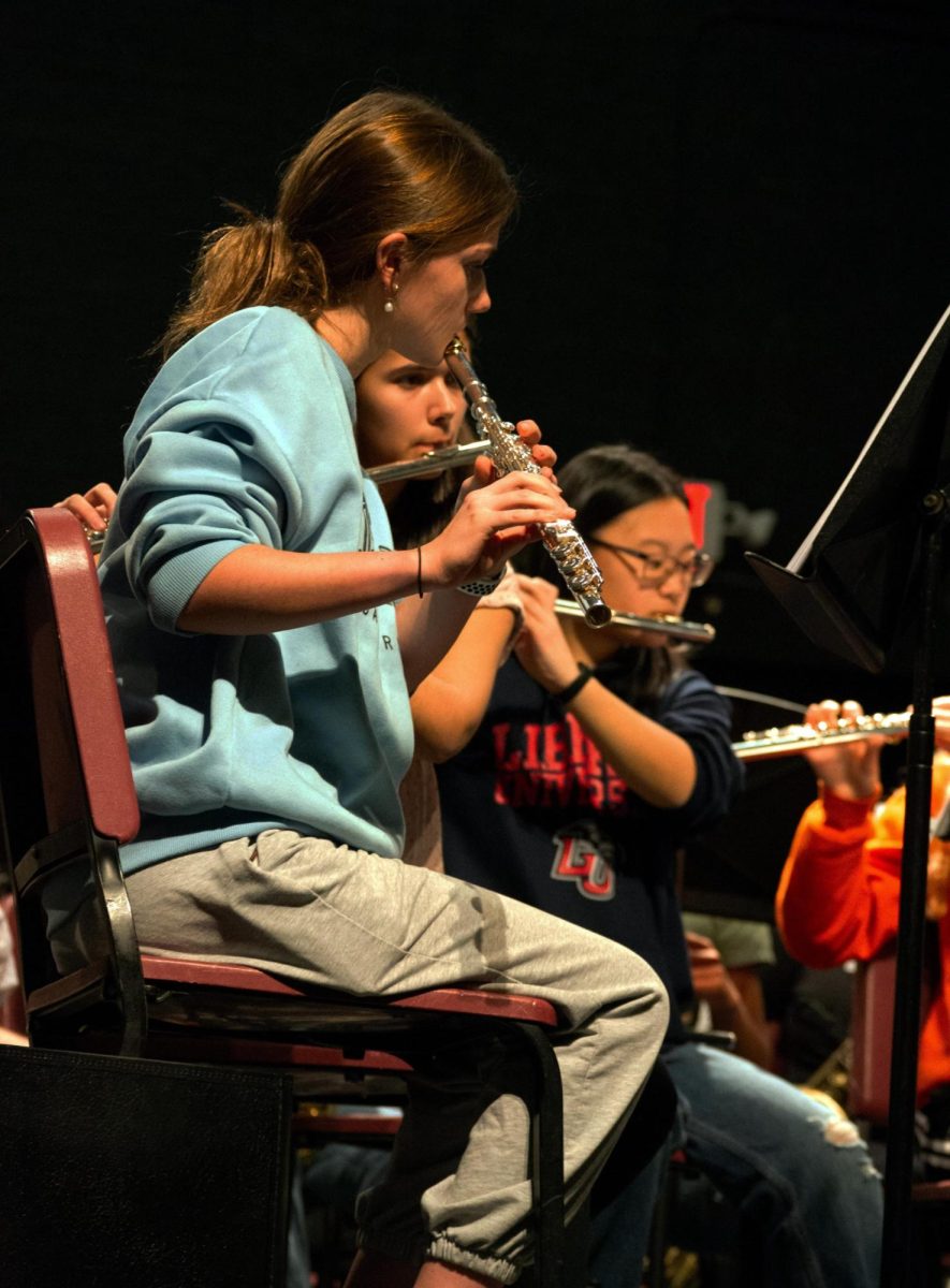 Choir, Orchestra Performs Annual Fall Concert