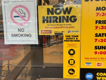 A Now Hiring Sign Outside Advance Auto Parts in Purcellville